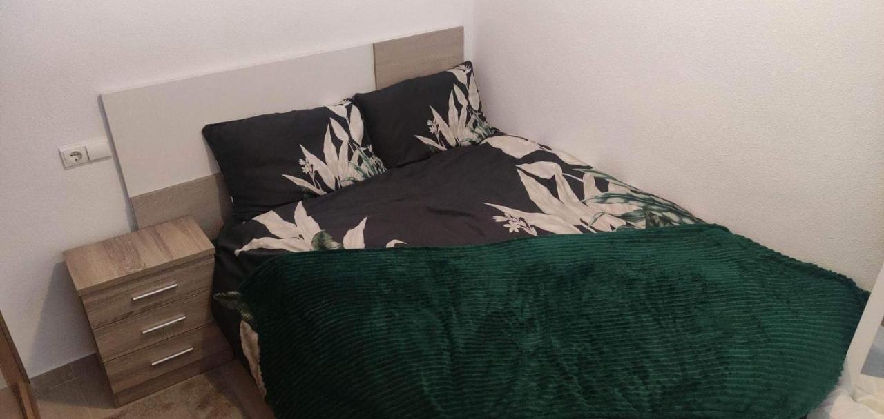 Apartamento Casa Gilda Torrevieja Exterior foto